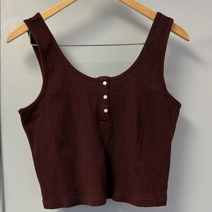 Old Navy Ribbed Cropped Top in Dark Cranberry Button Front Sz L